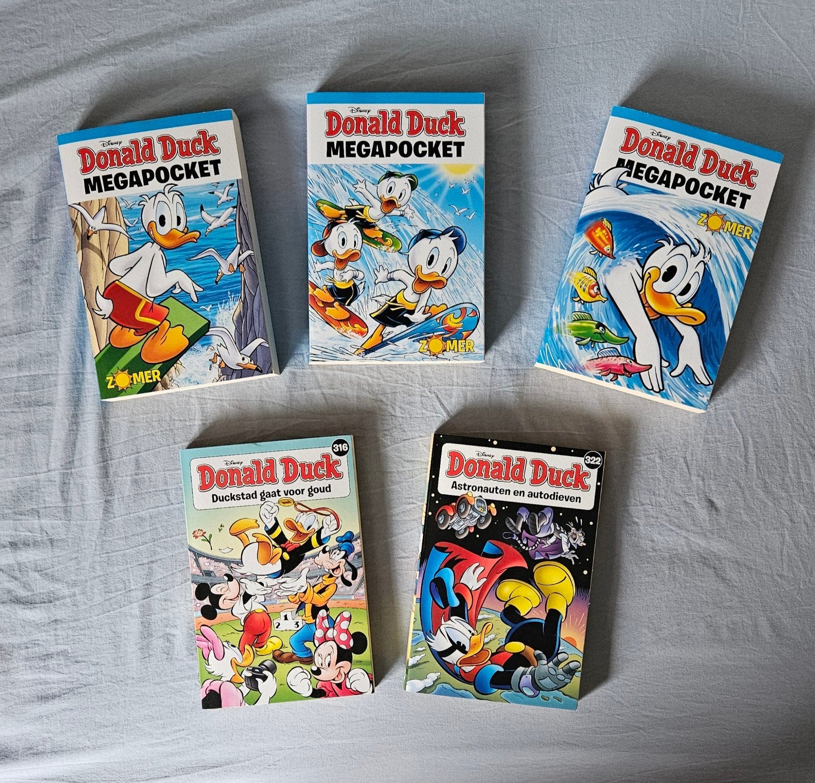 Donald Duck Megapocket en andere stripboeken, Meerdere stripboeken, Ophalen of Verzenden, Zo goed als nieuw