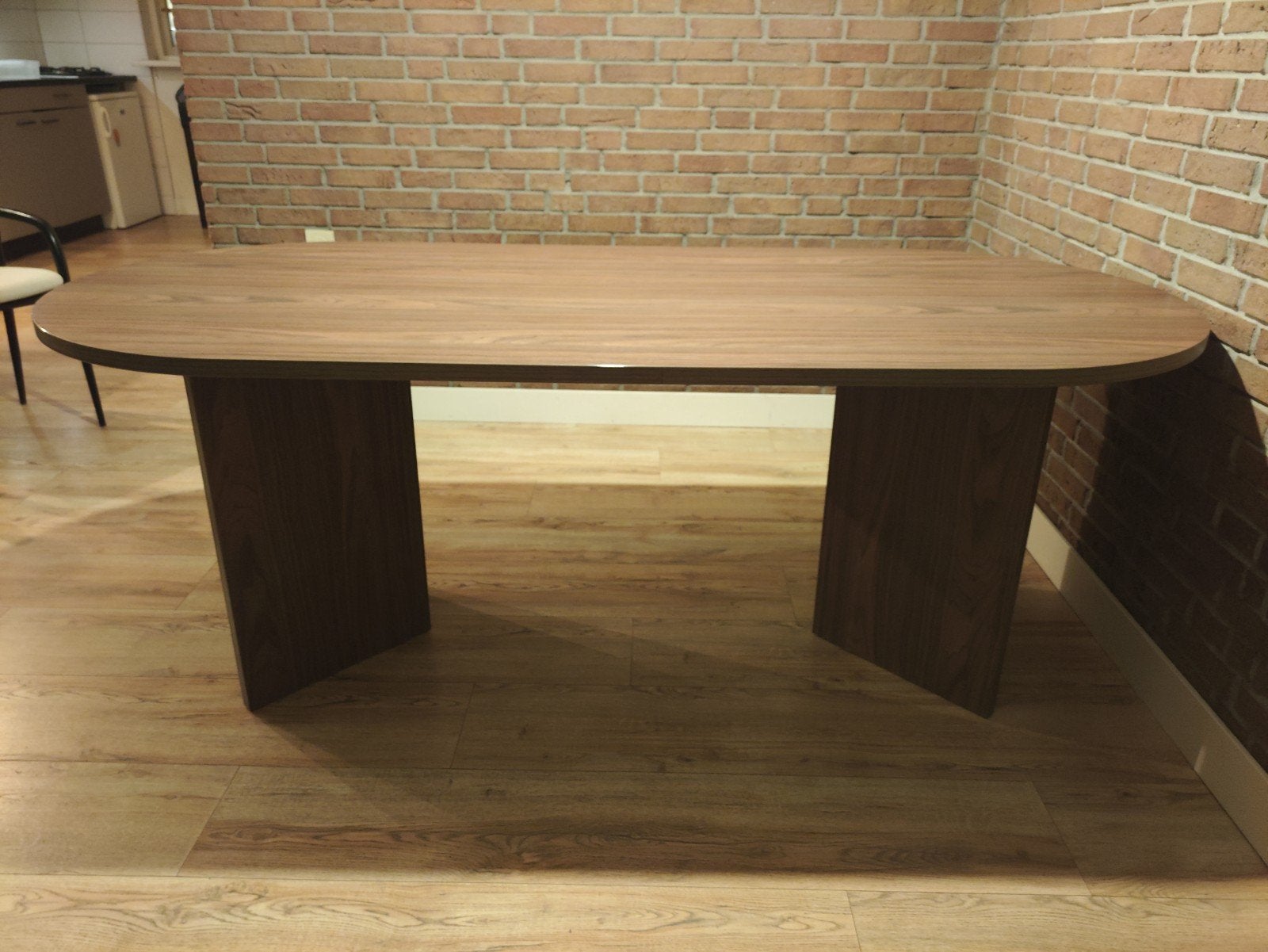 Stijlvolle ovale eettafel - 203,5x90cm, Huis en Inrichting, Ophalen, Japandi, 200 cm of meer, 50 tot 100 cm