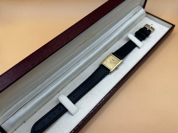 Seiko tank dameshorloge met leren bandje - Zo goed als nieuw, Sieraden, Tassen en Uiterlijk, Seiko, Leer, Staal, Polshorloge