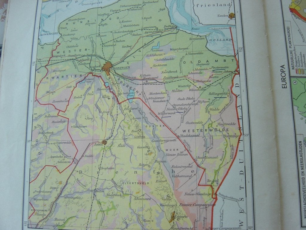 kleine schoolatlas der gehele aarde, Gelezen, Overige atlassen, Ophalen of Verzenden, 1800 tot 2000
