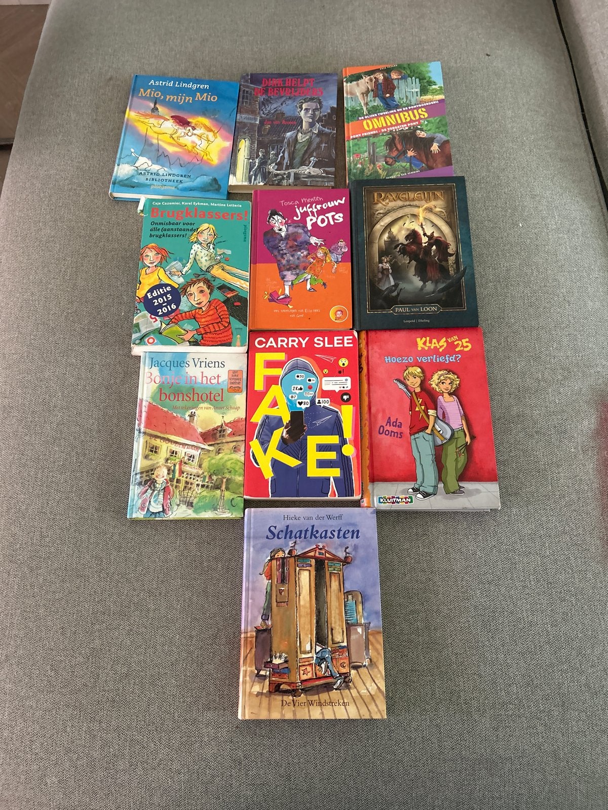 Diverse kinderboeken: Astrid Lindgren, Paul van Loon, Carry, Ophalen of Verzenden, Gelezen, Sprookjes