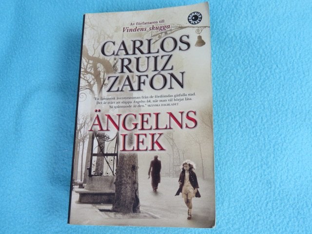 Zweeds: Ängelns lek door Carlos Ruiz Zafón, Ophalen of Verzenden, Zo goed als nieuw, Carlos Ruiz Zafón, Europa overig