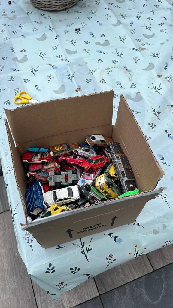 Doos vol auto’s merk majorette, Ophalen of Verzenden, Zo goed als nieuw