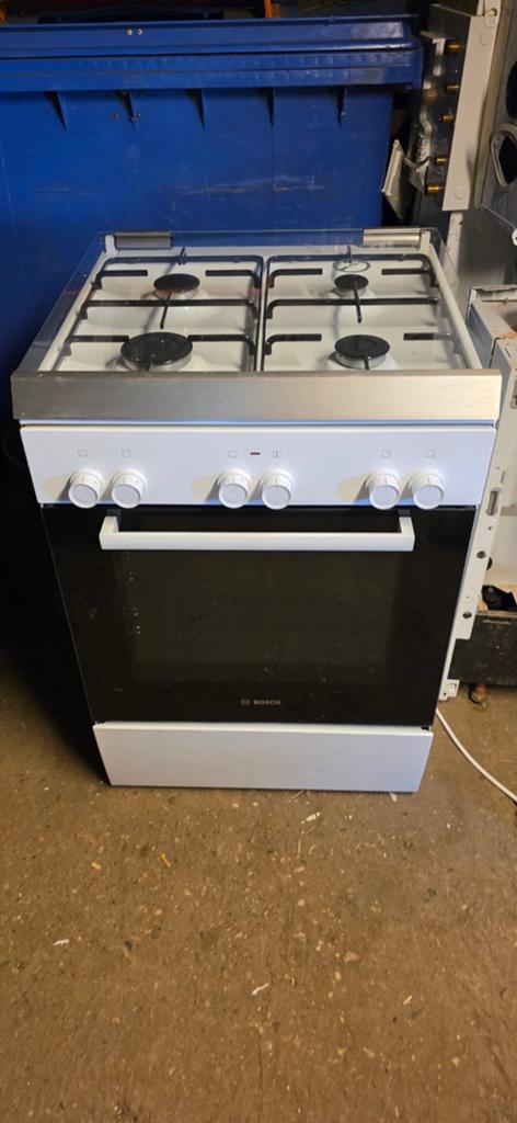 Gasfornuis met oven - Wit, 4 pitten, Ophalen, Gebruikt, 4 kookzones, Gas
