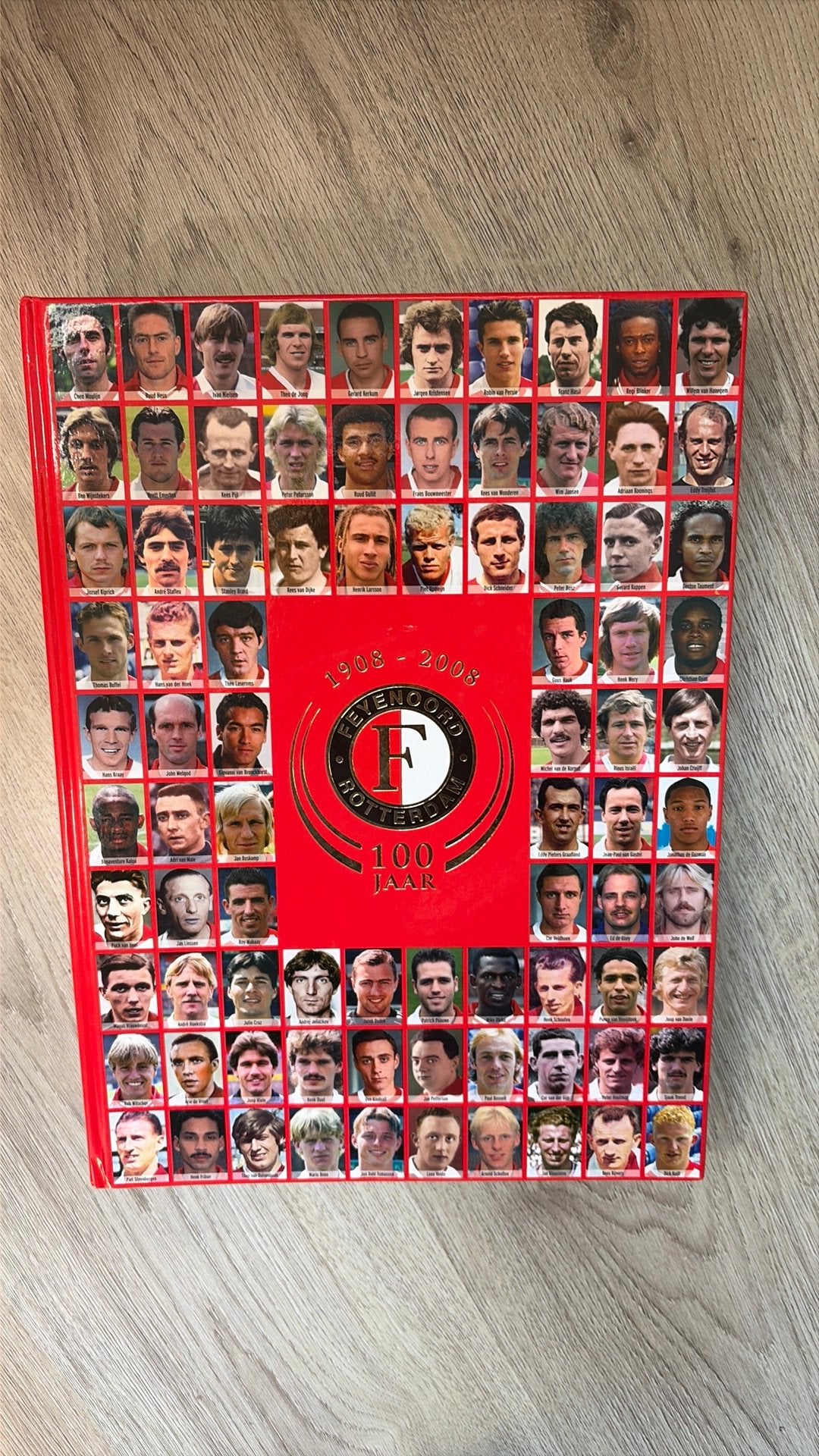 100 Jaar Feyenoord 1908–2008 – jubileumboek, Complete serie, Ophalen of Verzenden, Zo goed als nieuw, Overige onderwerpen
