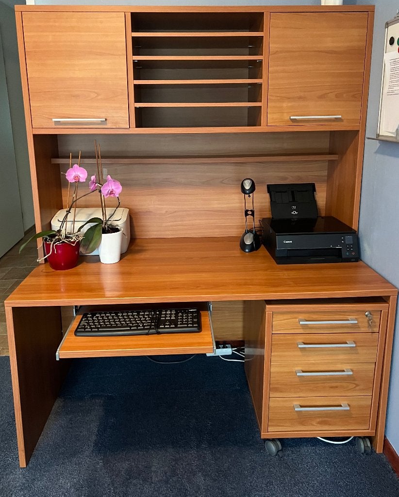 Praktisch Bureau met Opbouw / Wandkast - Houtlook, Huis en Inrichting, Ophalen, 150 cm, Spaanplaat of MDF, Bruin