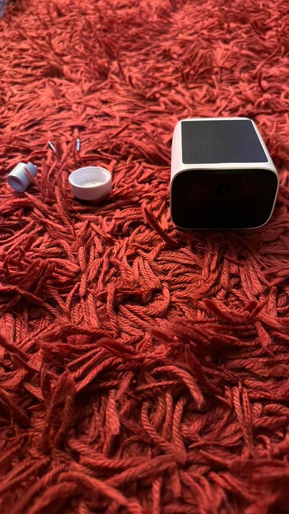 NIEUW: Eufy 2k SolarCam S220 Draadloos & Zonder Abonnement, Audio, Tv en Foto, Videobewaking, Ophalen of Verzenden, Zo goed als nieuw