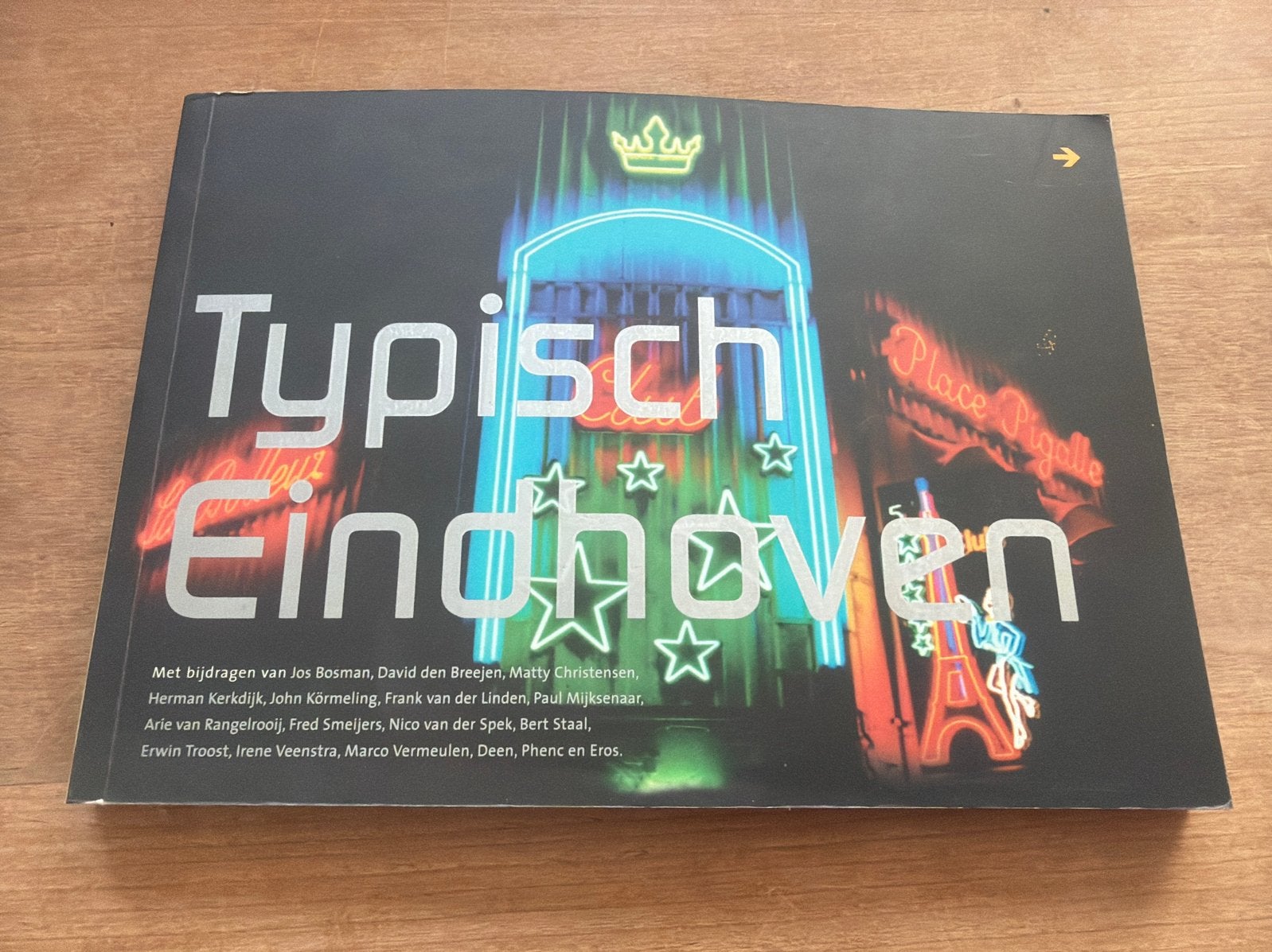 Typisch Eindhoven - Boek over de stad, Ophalen of Verzenden, Zo goed als nieuw, Nederland