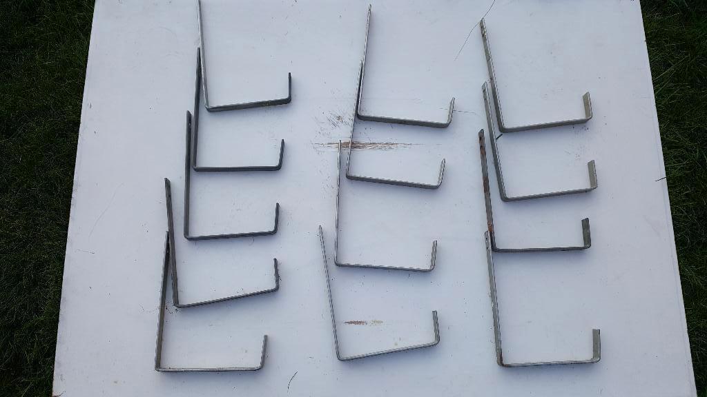 Plantenbakhouder muurhaak bloembakhouder bloembakhaak 9 stks, Gebruikt, Minder dan 30 cm, Ophalen of Verzenden, Balkon