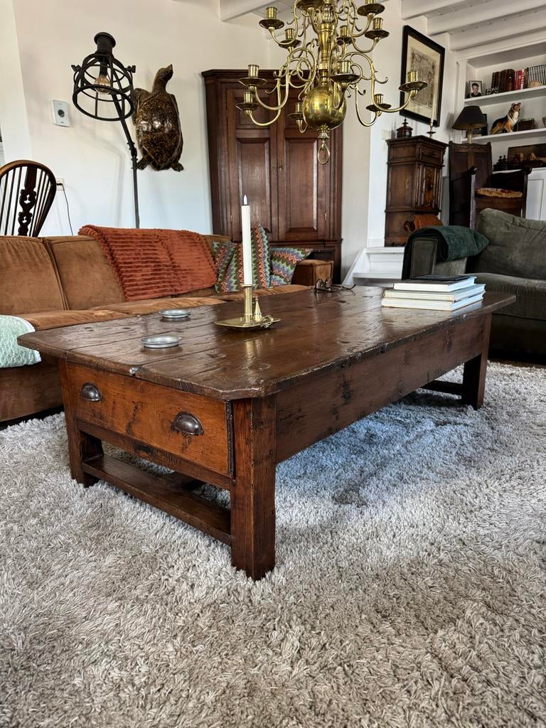 Spaanse Salontafel Kastanjehout met Lades, Antiek en Kunst, Ophalen