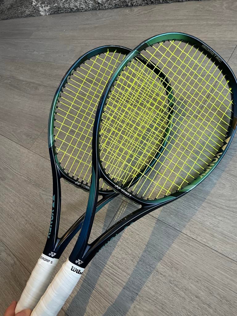 Professionele Tennisracket Bespanservice Zwaanshoek, Sport en Fitness, Tennis, Ophalen, Nieuw, Grip of Snaar, Overige merken