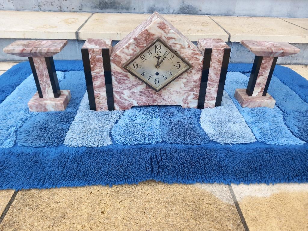 Marmeren klok met 2 staanders, Antiek en Kunst, Antiek | Klokken, Verzenden