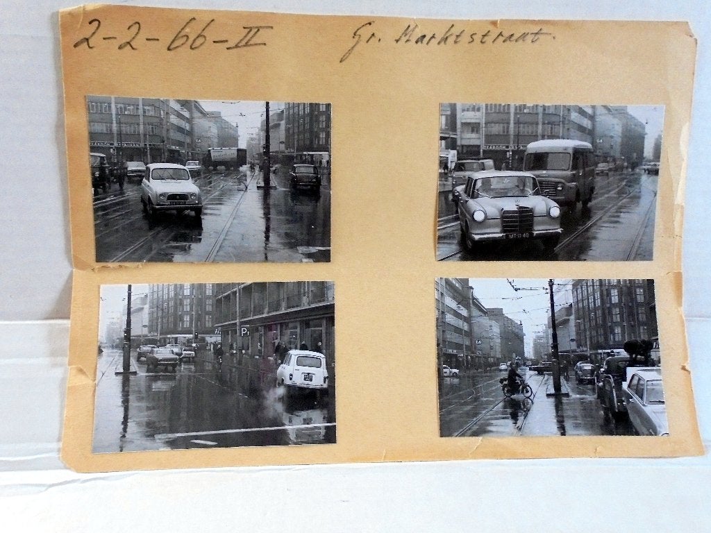 Den Haag Grote Marktstraat, Kalvermarkt, Spui. Foto's 1966., Verzenden, Gebruikt, Auto's