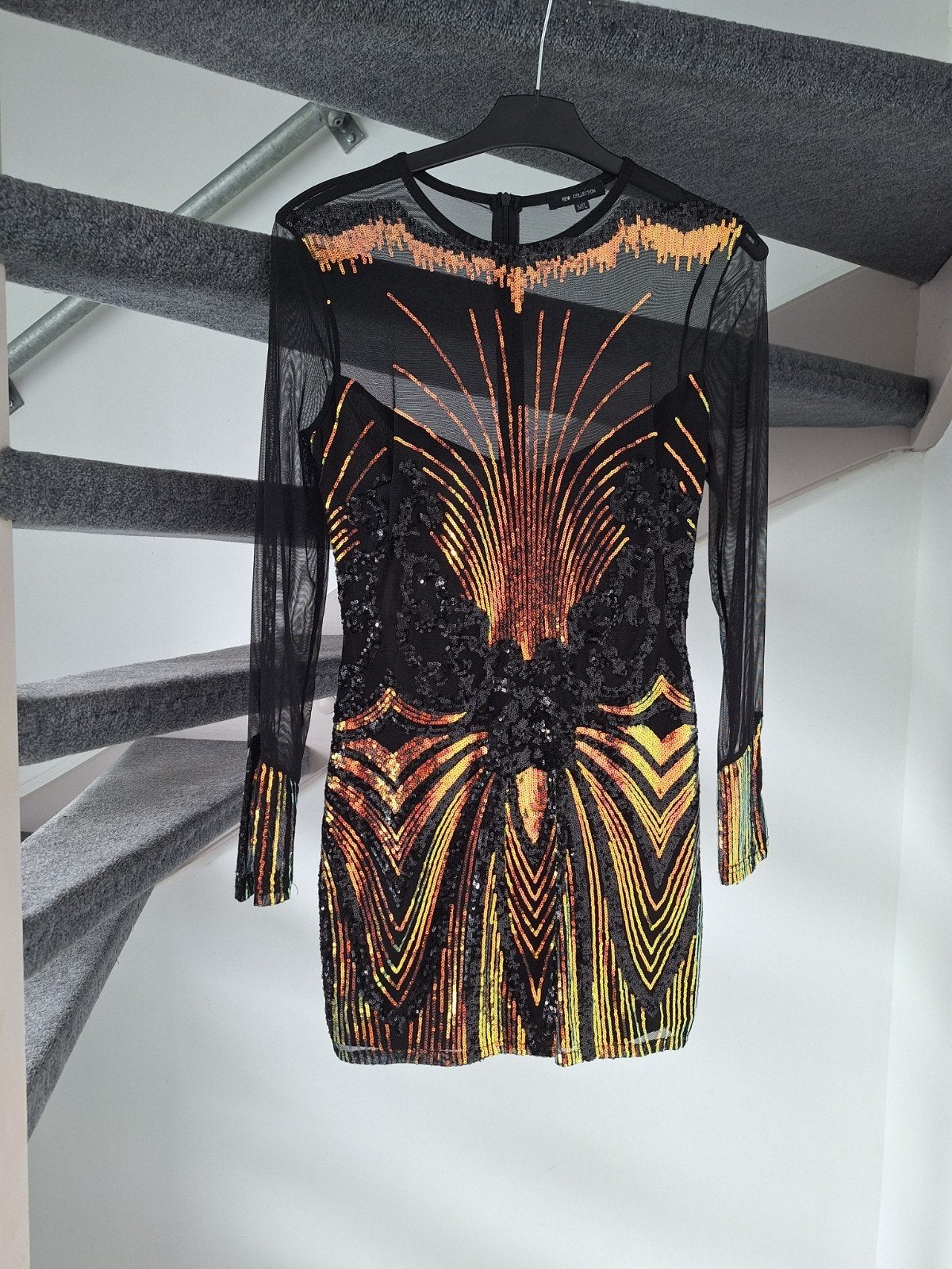 Zwarte pailletten jurk M/L stretch, Ophalen of Verzenden, Gedragen, Maat 38/40 (M), Zwart