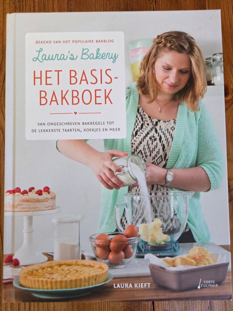 Laura's Bakery - Het Basisbakboek - Hardcover (Nette staat), Ophalen of Verzenden, Gelezen