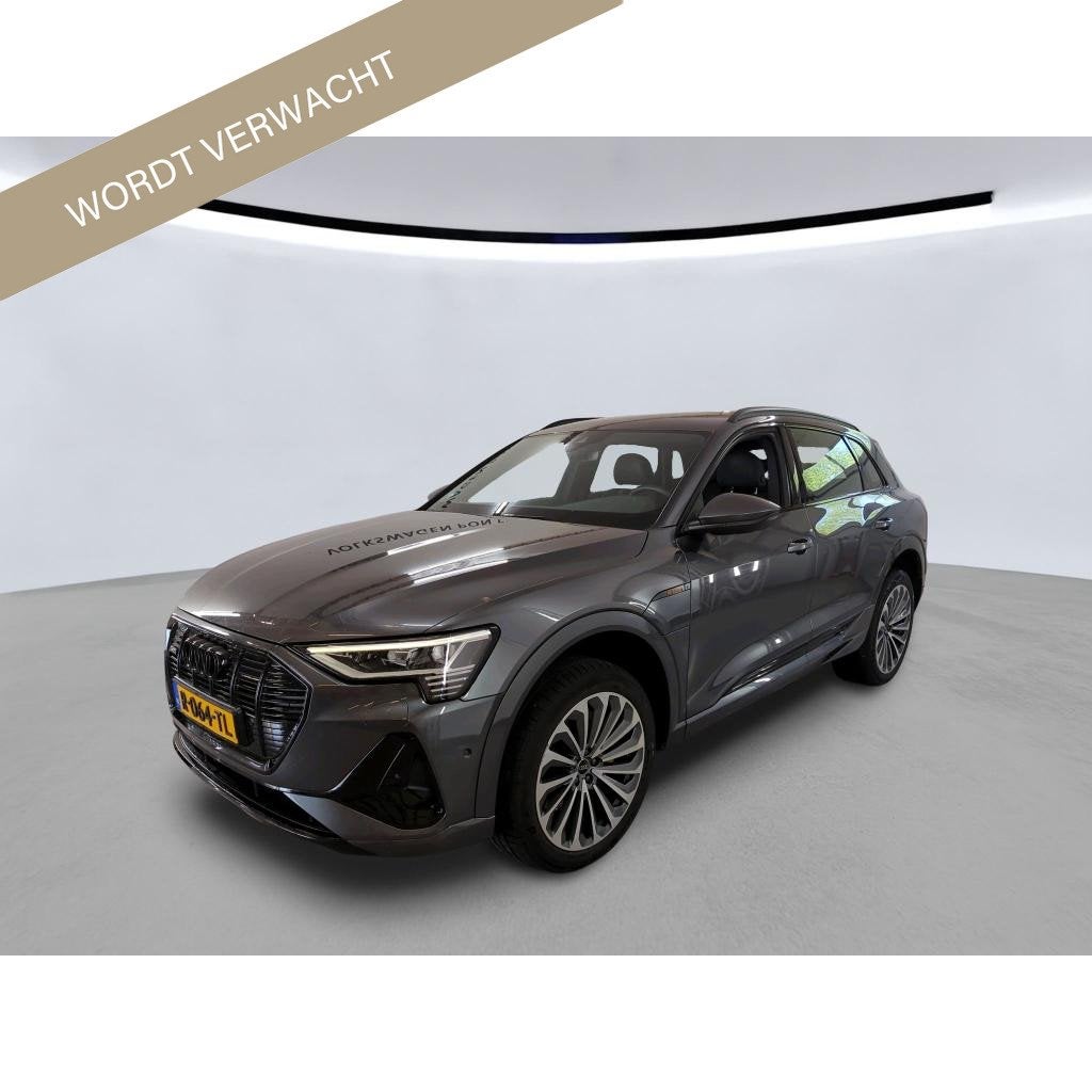 Audi e-tron 55 SOH 92% S-Line 95 kWh BTW 1e Eigenaar Origine, Auto's, 131 €/maand, Zwart, Leder en Stof, Origineel Nederlands