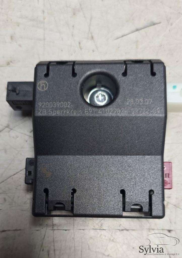 Antenne versterker diversity BMW 3 / X5 serie E91 E70 652091, Ophalen of Verzenden, -, -, -