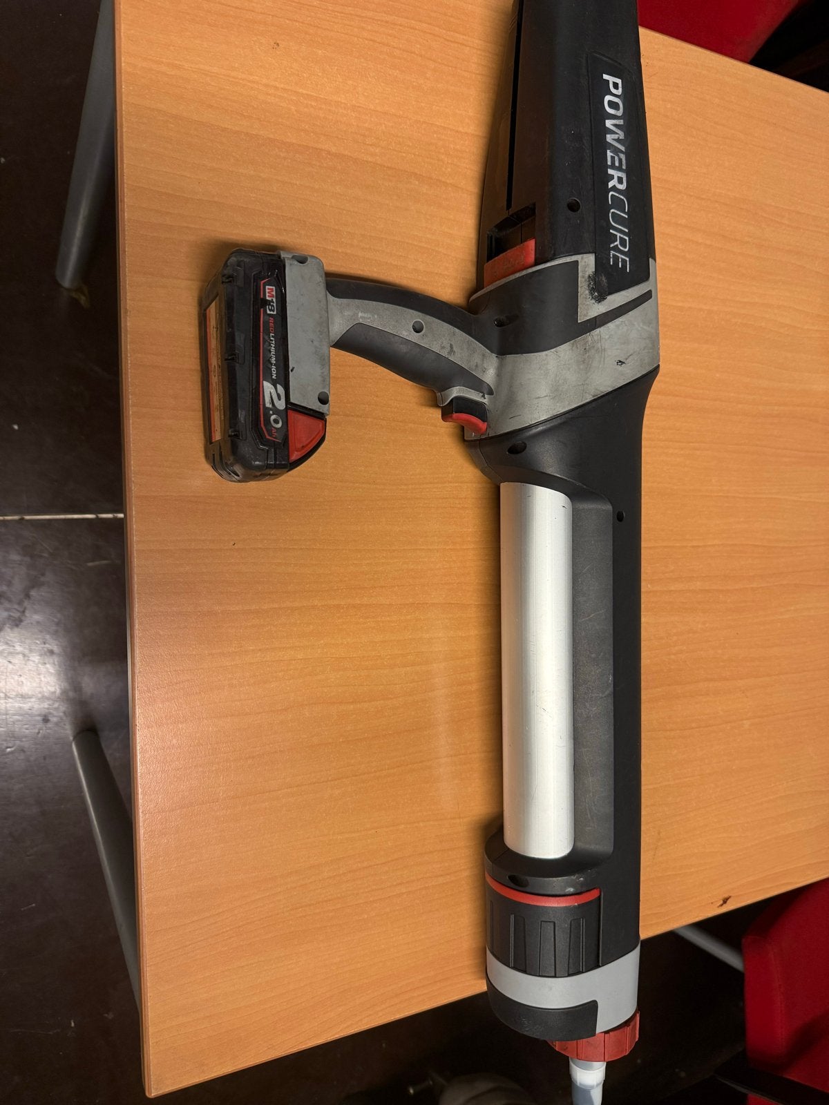 Powercure Kitspuit - Accu Kitpistool, Doe-het-zelf en Verbouw, Ophalen of Verzenden, Gebruikt, Kitspuit, Overige merken