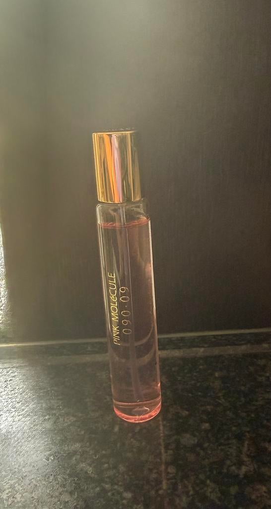Zarkoperfume Pink Molécule 090.09 Eau de Parfum Spray 30 ml, Sieraden, Tassen en Uiterlijk, Uiterlijk | Parfum, Verzenden, Zo goed als nieuw