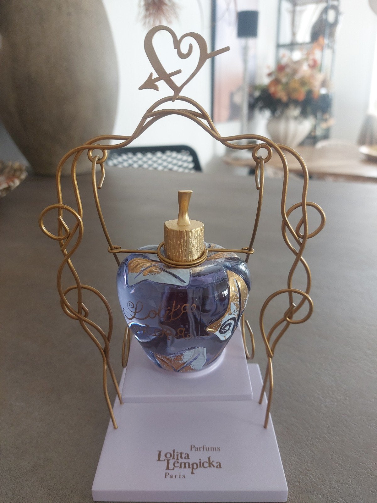 Lolita Lempica. De schommel., Ophalen of Verzenden, Zo goed als nieuw, Parfumfles