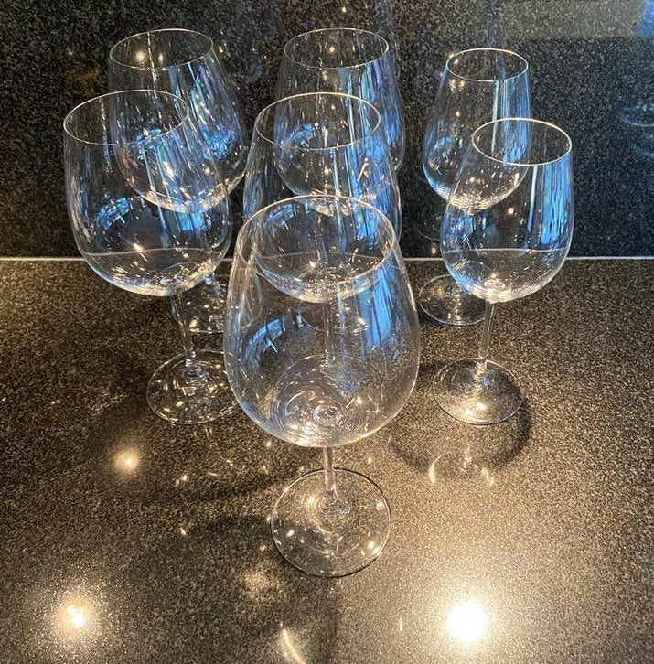 Spiegelau cremona wijn glazen 25 en 23 cm, 5 groot, 2 klein, Ophalen, Zo goed als nieuw, Overige typen