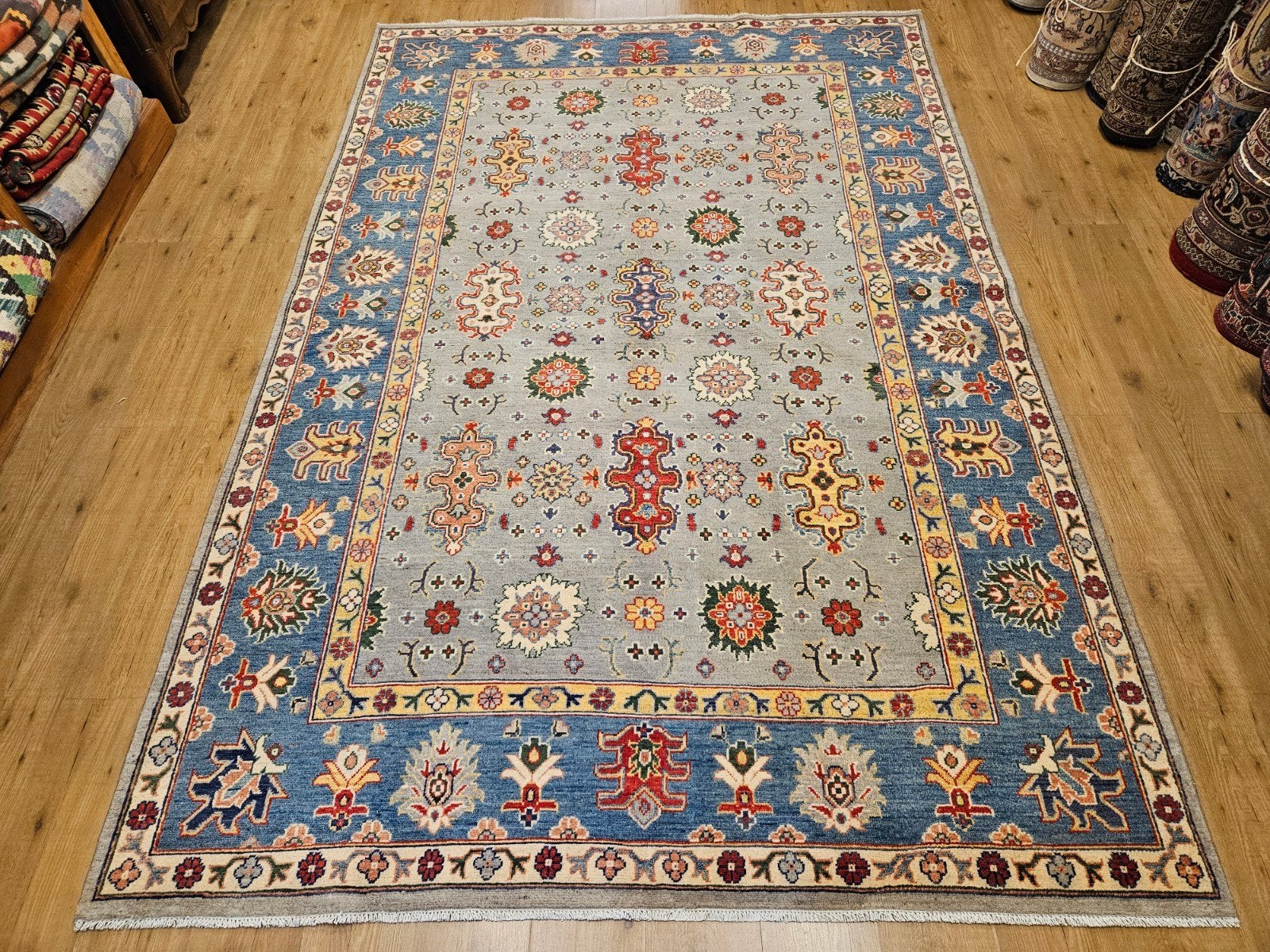 Handgeknoopt oosters tapijt kazak 297x200, Info@SlatsAntiek.nl, Crème, Perzisch, Vof Slats Antiek