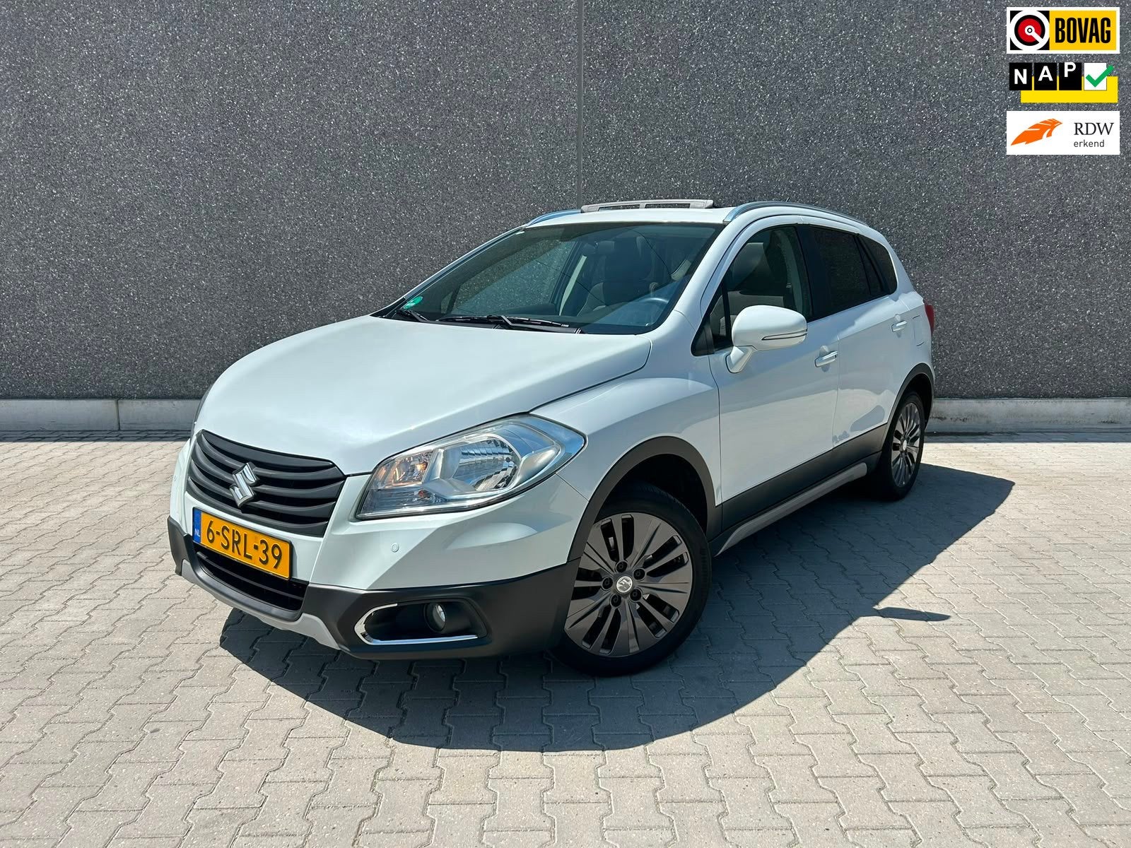 Suzuki SX4 S-Cross 1.6 Comfort | TREKHAAK | PANORAMA | NAVI, Navigatiesysteem, Gebruikt, Euro 6, 4 cilinders