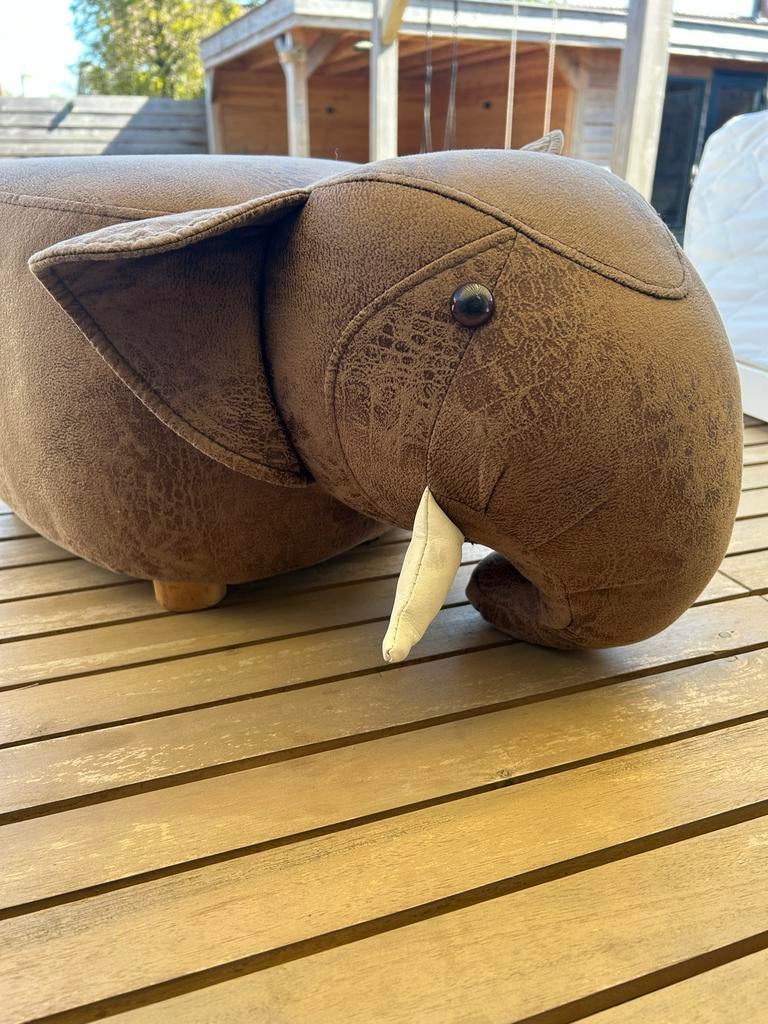 Olifant poef - Leuk voor kinderkamer, Ophalen, Minder dan 50 cm, Gebruikt, Stof