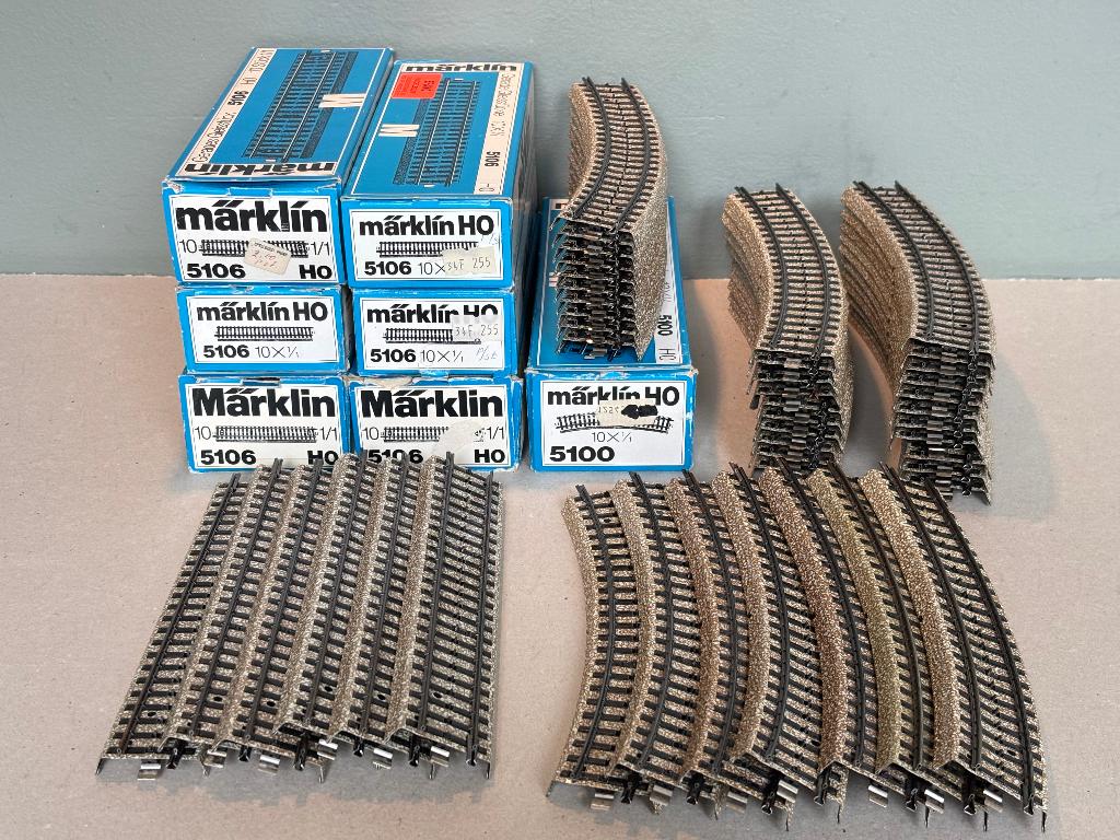 114 stuks Märklin M rails in topstaat, Hobby en Vrije tijd, Modeltreinen | H0, Wisselstroom, Rails, Ophalen of Verzenden, Zo goed als nieuw