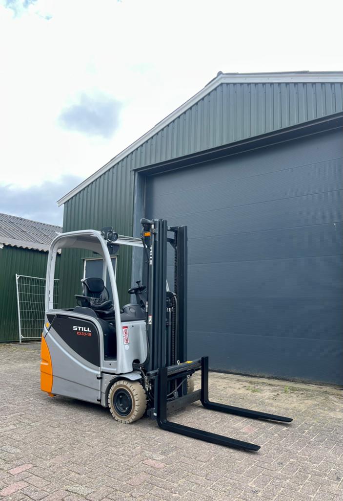 Still RX20-15- bj 2018- GEKEURD- jonge accu !! NIEUWSTAAT !!, Zakelijke goederen, Machines en Bouw | Heftrucks en Intern transport