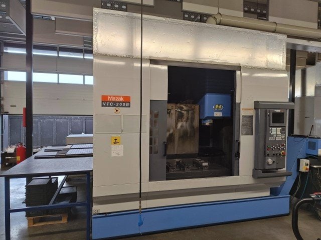 freesbank Mazak VTC-200B - Mazatrol 640M, Ophalen, Gebruikt, Elektrisch, Overige soorten