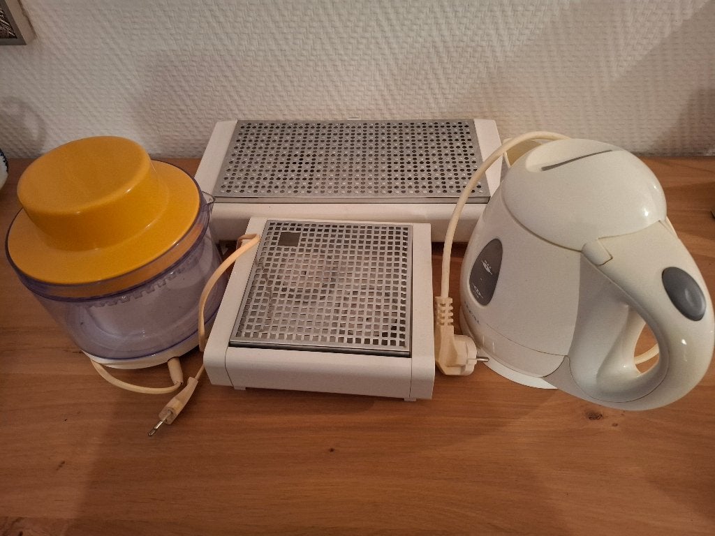 Warmhoudplaatjes, El Waterkoker, Citruspers enz Koopje, Overige typen, Ophalen of Verzenden, Gebruikt, Overige merken
