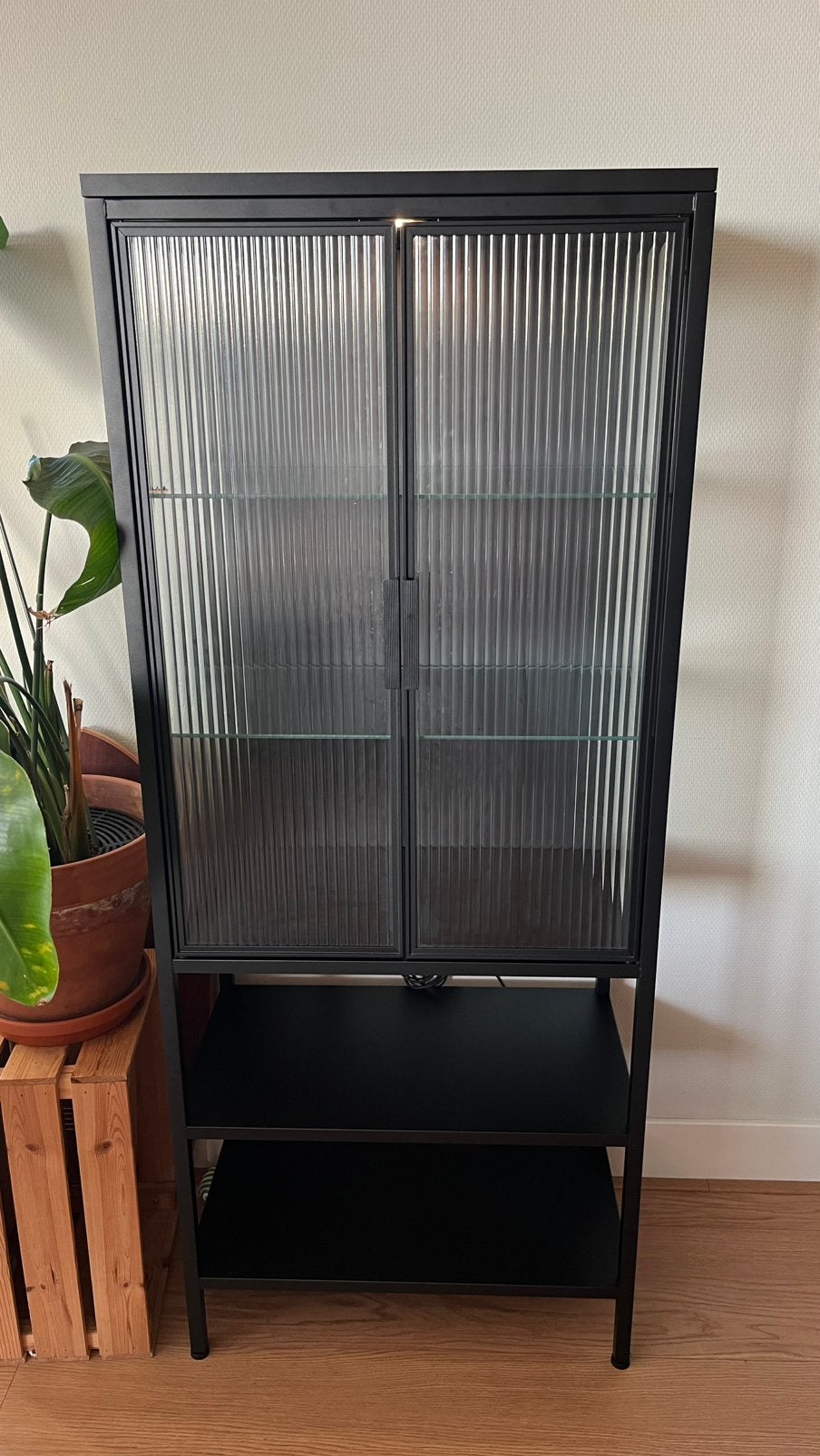Ikea vitrinekast, Ophalen, Met plank(en), Gebruikt, 100 tot 150 cm