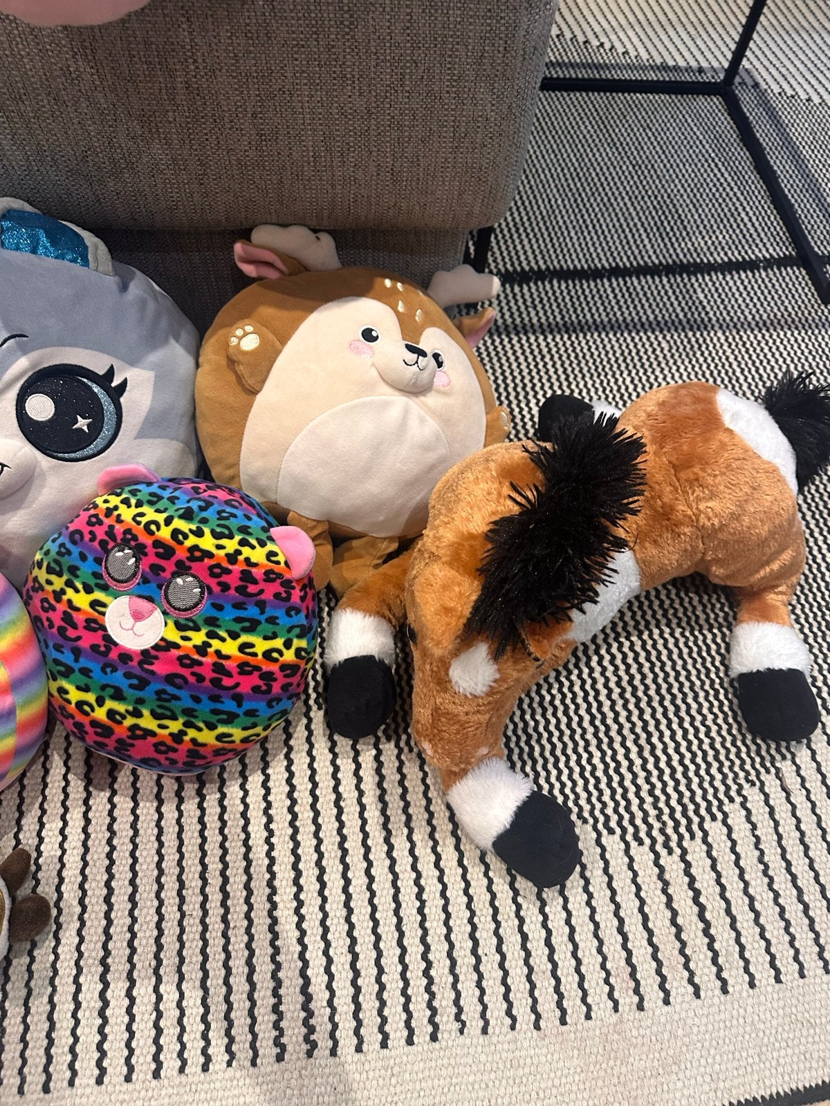 GRATIS! Grote collectie knuffels: Eenhoorn, Squishmallow…, Ophalen, Gebruikt, Eenhoorn, Overige karakters