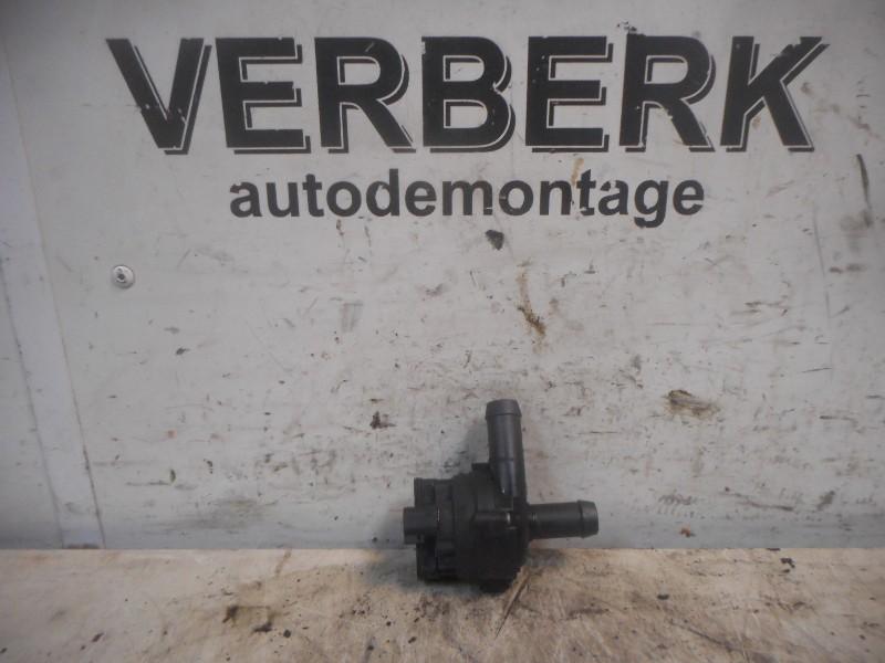 Waterpomp Elek. Jaguar S-type (X200) (2004-06/2007-10), Gebruikt, Bosch Engineering GmbH, Robert-Bosch-Allee 1, Abstatt 74232, , Duitsland
