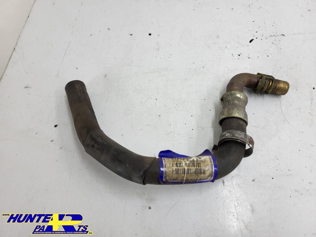 Radiateurslang onder Volvo 850 ('91-'96) 9186847, Gebruikt, Ophalen of Verzenden, Volvo, Volvo