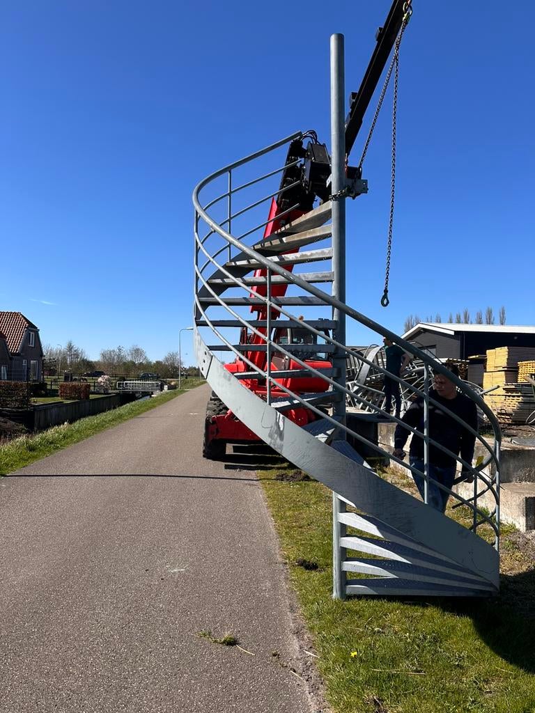 Gegalvaniseerde wenteltrap bordestrap steektrap trappen 6, Doe-het-zelf en Verbouw, Ophalen of Verzenden, 2 tot 4 meter