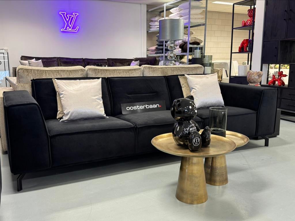 Luxe Velvet Bank Lotte 265cm NIEUW - Zwart - Uniek, 250 tot 300 cm, Info@oosterbaanwonen.nl, Venus 31 8448CE Heerenveen, 75 tot 100 cm