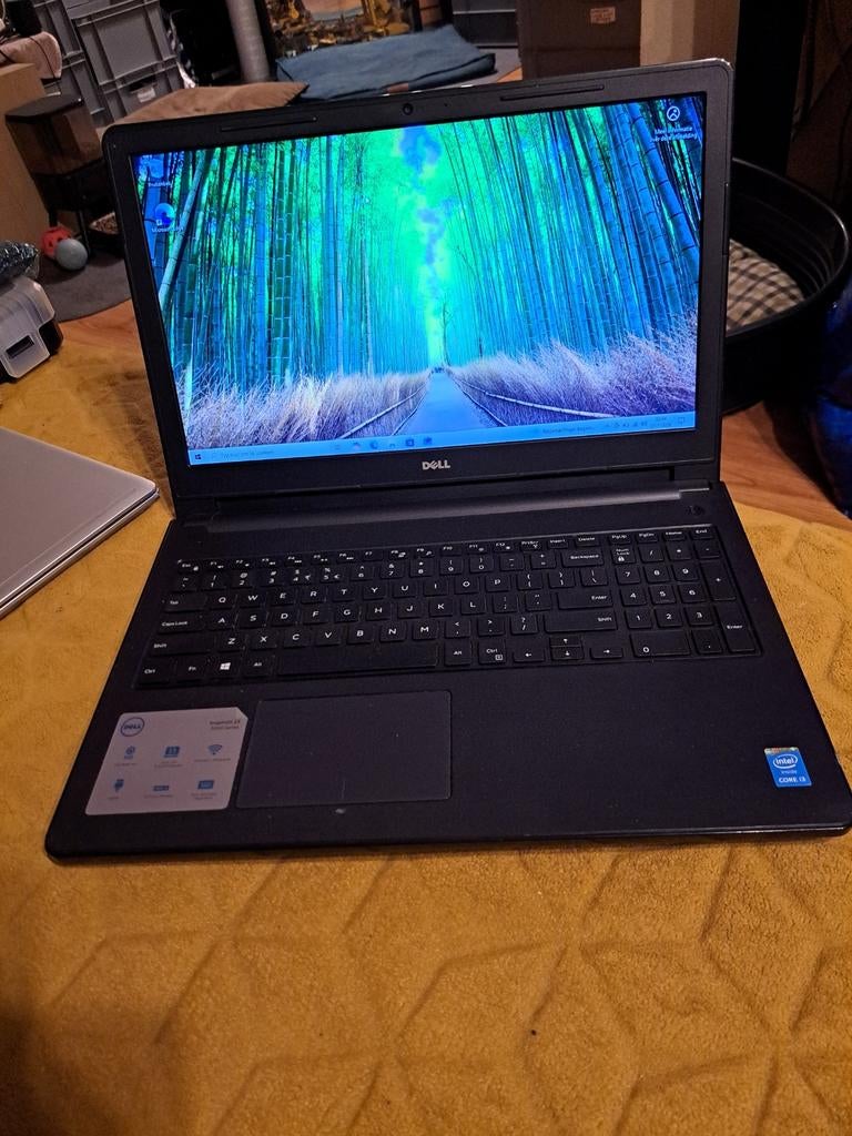 Dell Inspiron 15 i3 - 5e Gen - 8GB RAM - 256GB SSD, Computers en Software, Windows Laptops, Gebruikt, 2 tot 3 Ghz, 15 inch, 256GB