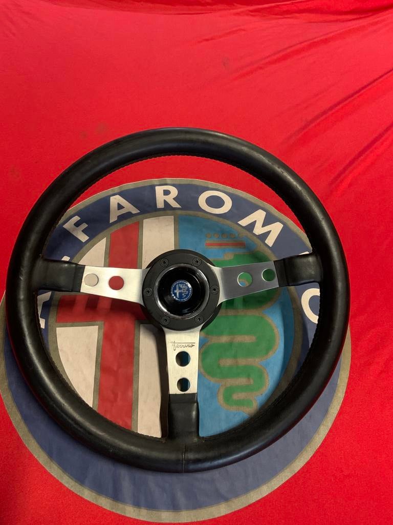 Alfa romeo, stuur., ferrero, Auto-onderdelen, Interieur en Bekleding, Ophalen of Verzenden