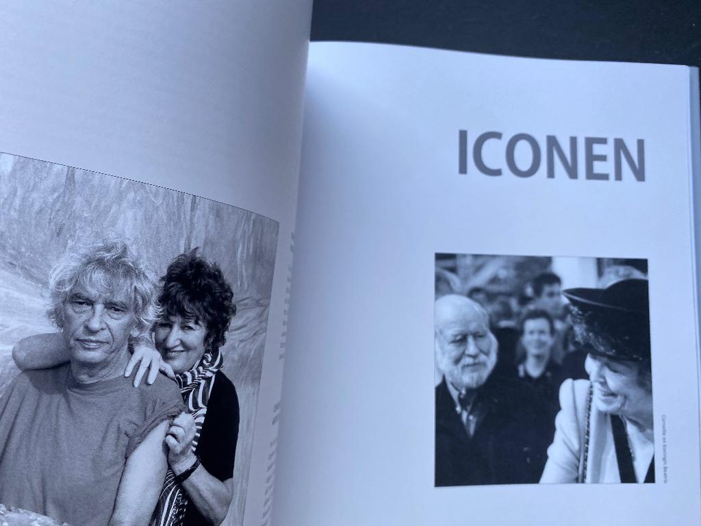 Amsterdam en zijn iconen door de ogen van Nico Koster /, Boeken, Ophalen of Verzenden, 20e eeuw of later, Nieuw