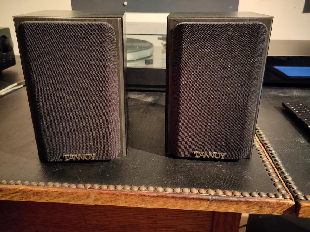 Drie Tannoy speakers voor surround opstelling, Ophalen of Verzenden, 60 tot 120 watt, Front, Rear of Stereo speakers, Overige merken