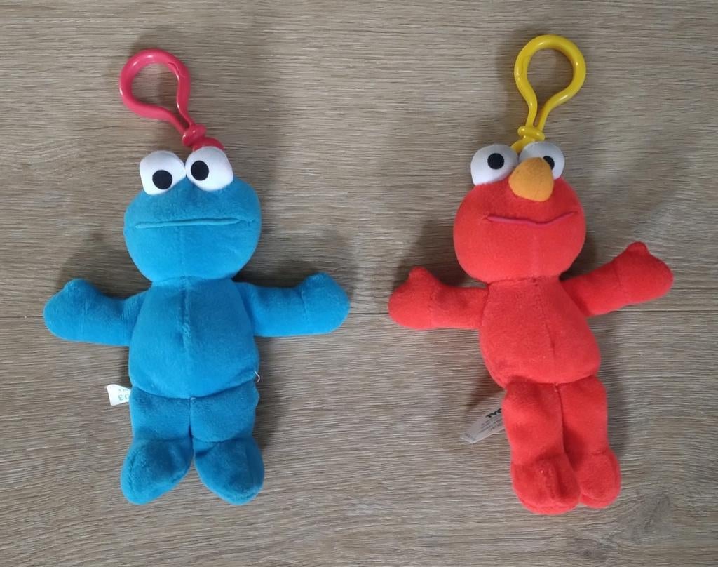 Vintage sleutelhangers Koekiemonster en Elmo, Verzamelen, Sleutelhangers, Zo goed als nieuw, Knuffel of Figuurtje, Ophalen