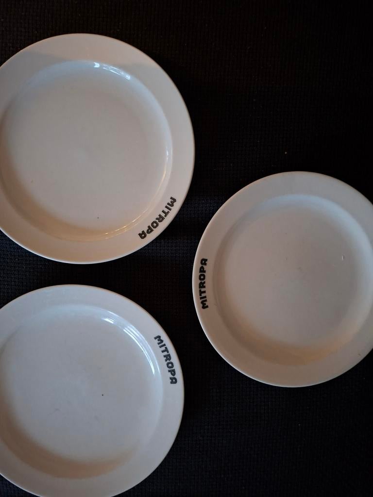 Originele DDR Mitropa Borden 3€ per stuk, Ophalen, Aardewerk, Effen, Bord(en)