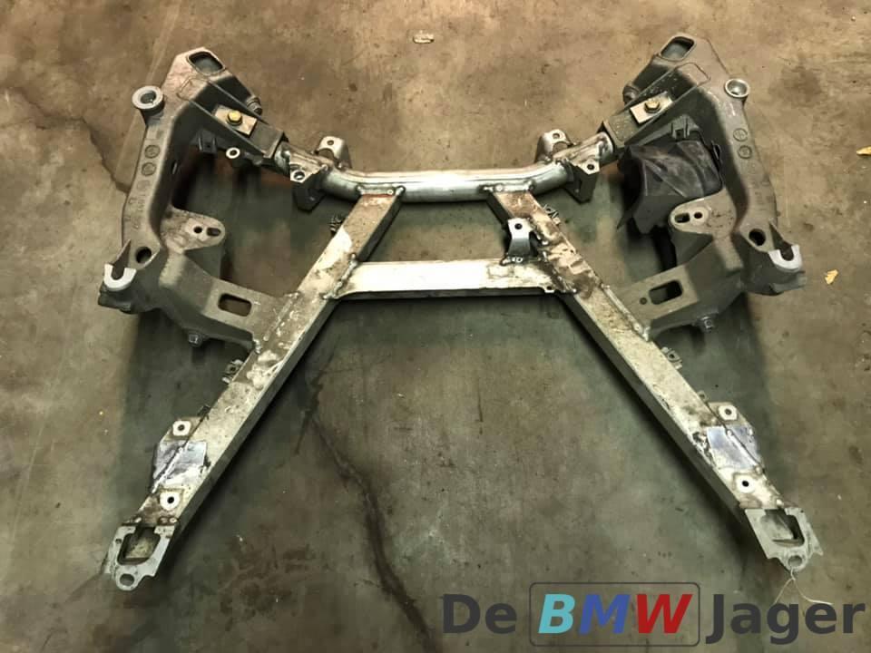 Subframe voorkant BMW 5 serie E39  525d 530d 31111095884, Auto-onderdelen, Gebruikt, Ophalen of Verzenden, BMW, BMW