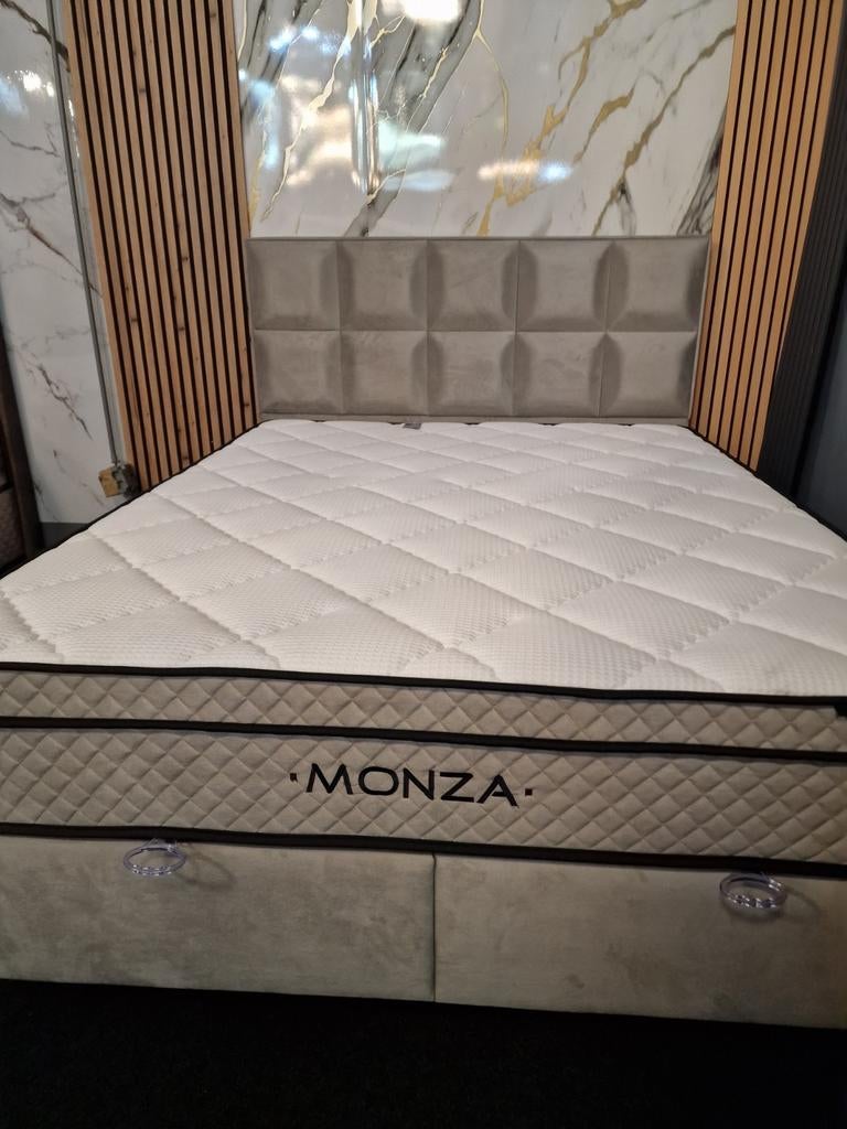 Boxpring met opbergruimte 160cm mwt harde matras, Ophalen of Verzenden, Mooiiwonenwaalwijk@hotmail.com, Lm, 160 cm