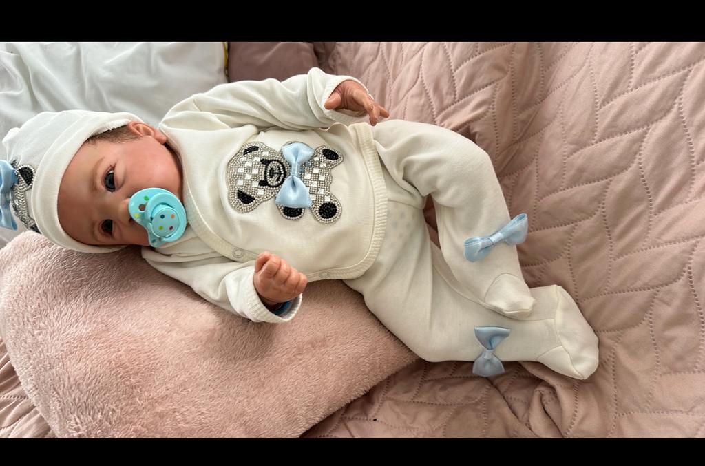 Reborn babypop met certificaat, Verzamelen, Ophalen of Verzenden, Zo goed als nieuw, Babypop, Levensecht of Reborn
