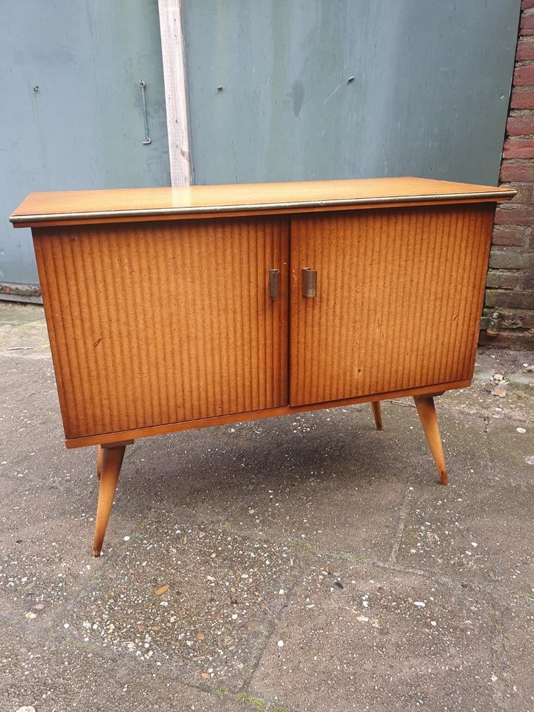 Vintage kastje., Ophalen, Gebruikt, Met deur(en), Sixties