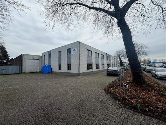 tehuur diverse kantoren vanaf 220m2 Geldermalsen top locatie, Zakelijke goederen, Bedrijfs Onroerend goed, 220 m², Huur, Kantoorruimte