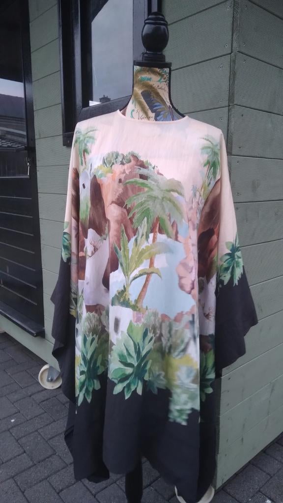 H&M Kaftan jurk met print XS/S oversized, Kleding | Dames, H&M, Overige kleuren, Nieuw, Ophalen of Verzenden
